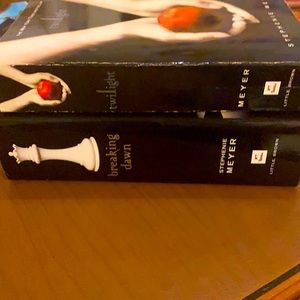Twilight and Breaking Dawn Novels